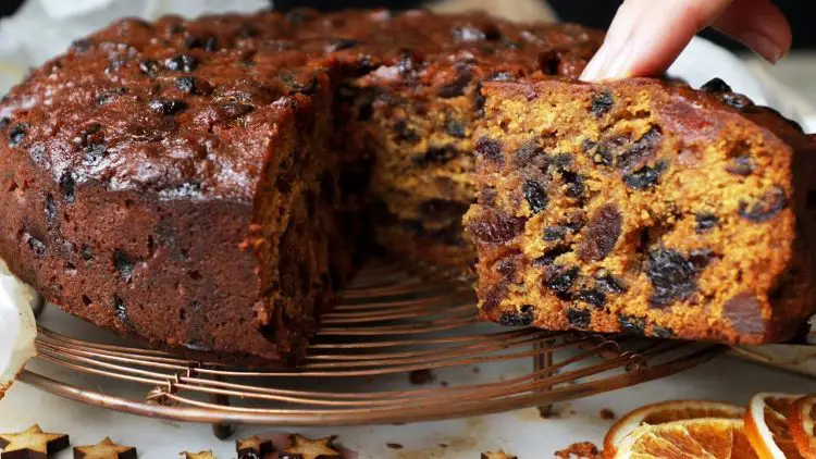 BeRo Christmas Cake Recipe - Simple Home Cooked Recipes